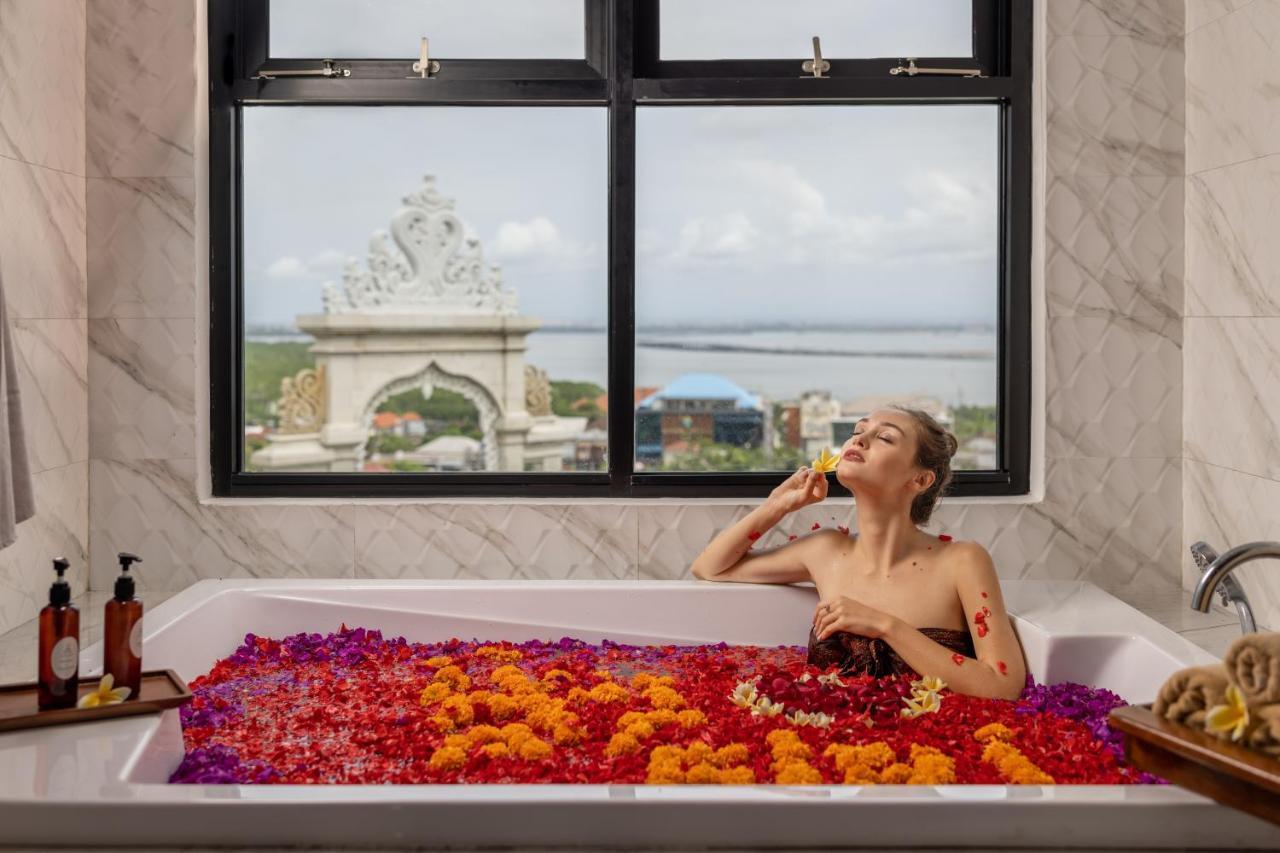 Giri Bhagawan Villas & Spa Nusa Dua  Exterior photo