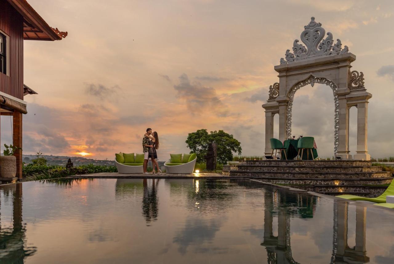 Giri Bhagawan Villas & Spa Nusa Dua  Exterior photo